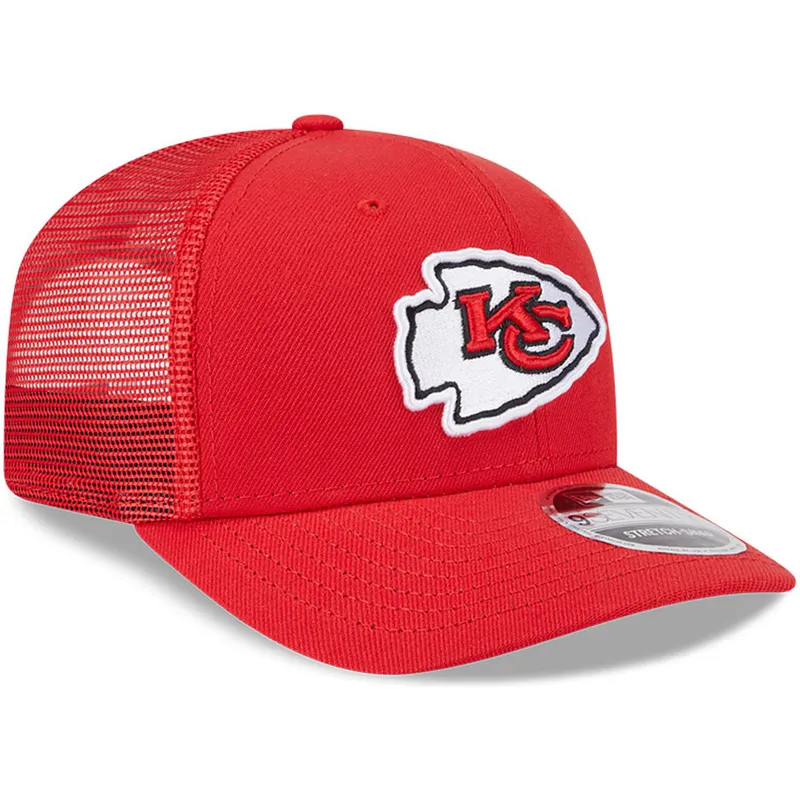 czerwona-czapka-trucker-9seventy-stretch-snap-evergreen-kansas-city-chiefs-nfl-new-era
