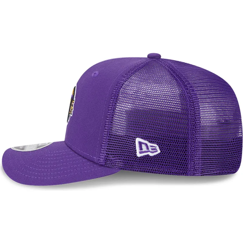 cappellino-trucker-viola-9seventy-stretch-snap-evergreen-dei-minnesota-vikings-nfl-di-new-era