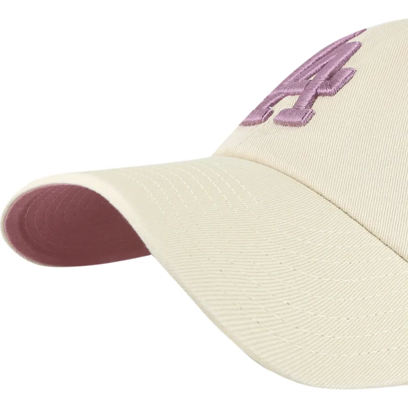 casquette-courbee-beige-ajustable-avec-logo-violet-clean-up-ballpark-los-angeles-dodgers-mlb-47-brand