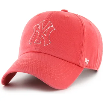 Gorra curva roja ajustable Clean Up Trailer de New York Yankees MLB de 47 Brand
