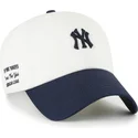 buet-beige-og-marinebla-justerbar-kasket-clean-up-contemporary-two-tone-fra-new-york-yankees-mlb-fra-47-brand