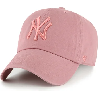 Lyserød justerbar buet kasket med lyserødt Clean Up-logo fra New York Yankees MLB fra 47 Brand