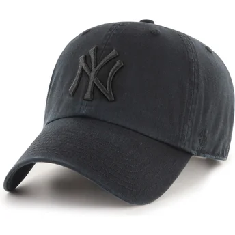Sort justerbar curved kasket med sort logo Clean Up fra New York Yankees MLB fra 47 Brand
