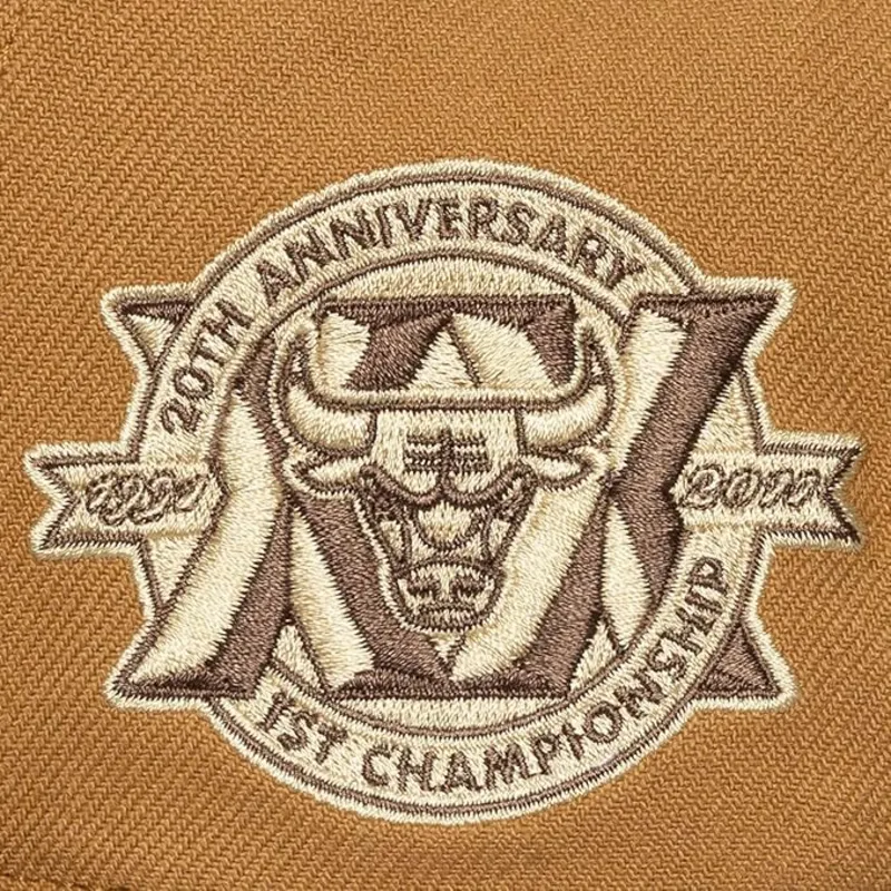 mitchell-ness-flat-brim-coffee-strapback-chicago-bulls-nba-brown-adjustable-cap