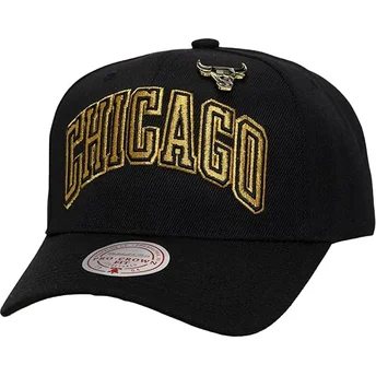 Cappellino curvo nero snapback Pinned Gold Pro di Chicago Bulls NBA di Mitchell & Ness