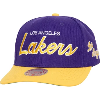 Fioletowo-żółta zakrzywiona czapka snapback Team Script 2.0 Pro Los Angeles Lakers NBA od Mitchell & Ness