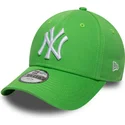 casquette-courbee-verte-ajustable-pour-enfant-9forty-essential-new-york-yankees-mlb-new-era