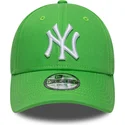 gorra-curva-verde-ajustable-para-nino-9forty-essential-de-new-york-yankees-mlb-de-new-era