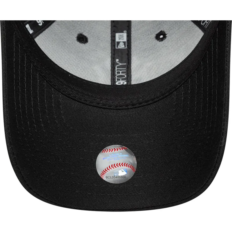 czarna-zakrzywiona-czapka-regulowana-dla-dziecka-9forty-icon-new-york-yankees-mlb-new-era