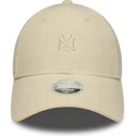 casquette-courbee-beige-ajustable-pour-femme-9forty-mini-cord-new-york-yankees-mlb-new-era