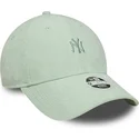 cappellino-con-visiera-curva-verde-regolabile-da-donna-9forty-mini-cord-dei-new-york-yankees-mlb-di-new-era