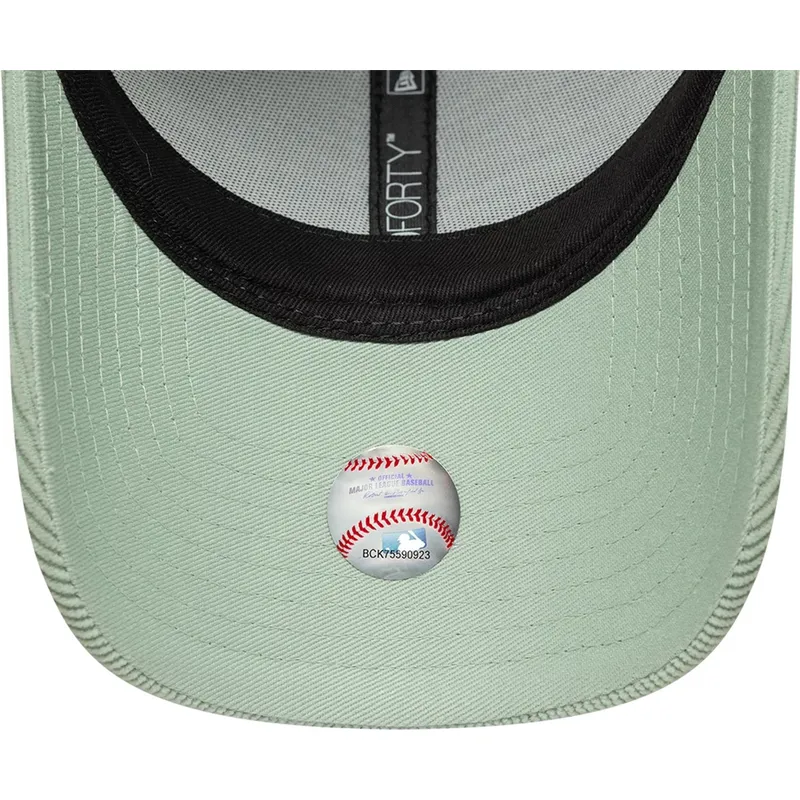 cappellino-con-visiera-curva-verde-regolabile-da-donna-9forty-mini-cord-dei-new-york-yankees-mlb-di-new-era