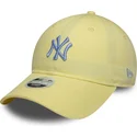 new-era-curved-brim-women-9twenty-league-essential-midi-new-york-yankees-mlb-yellow-adjustable-cap
