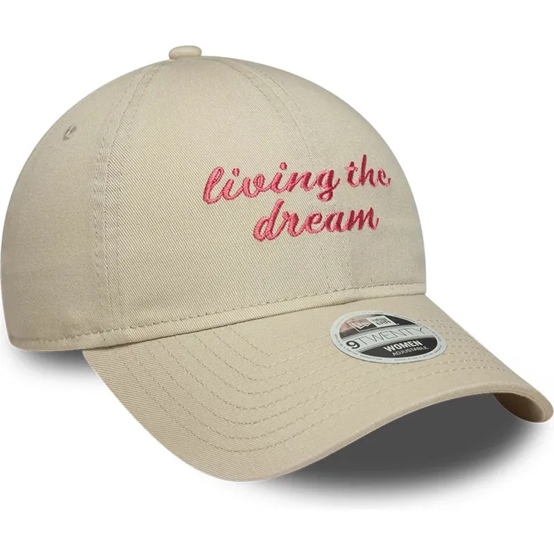 bezowa-regulowana-czapka-z-zakrzywionym-daszkiem-dla-kobiet-9twenty-living-the-dream-slogan-new-era