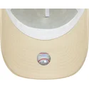 czapka-trucker-bezowa-z-niebieskim-logo-dla-kobiet-9forty-a-frame-floral-los-angeles-dodgers-mlb-new-era