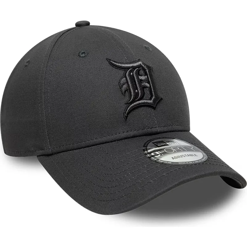 svart-justerbar-kurvad-keps-med-svart-logotyp-9forty-team-outline-fran-detroit-tigers-mlb-av-new-era