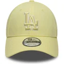cappellino-con-visiera-curva-giallo-regolabile-con-logo-giallo-9forty-team-outline-dei-los-angeles-dodgers-mlb-di-new-era