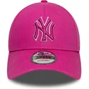 cappellino-con-visiera-curva-rosa-regolabile-con-logo-rosa-9forty-team-outline-dei-new-york-yankees-mlb-di-new-era