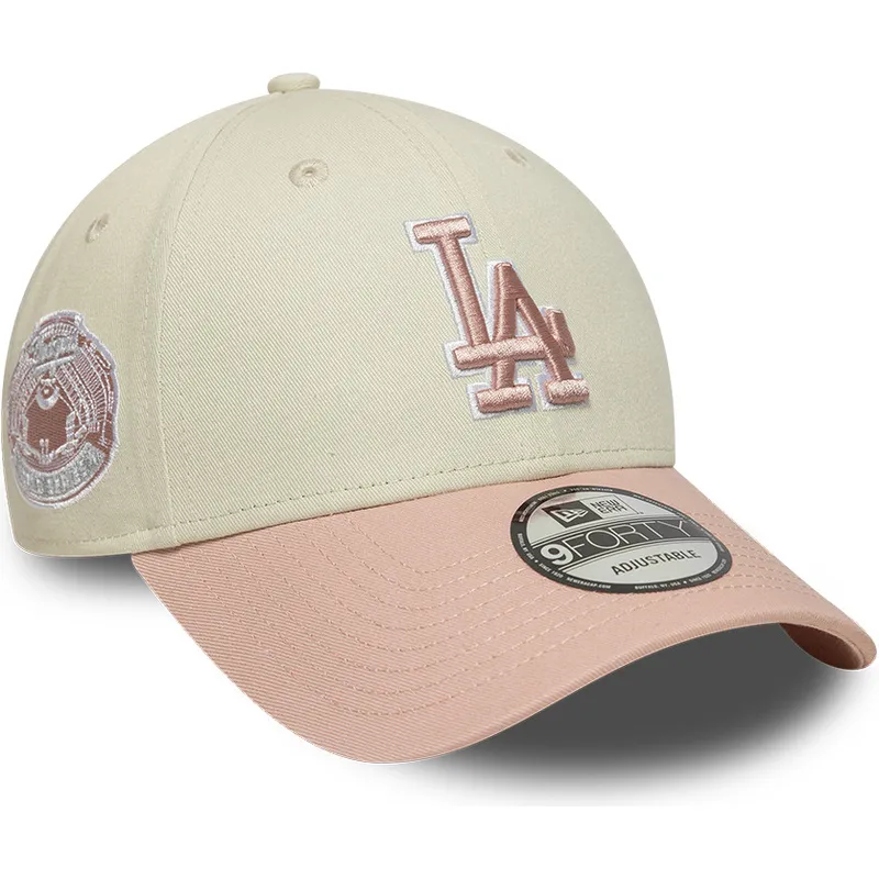 casquette-courbee-beige-et-rose-ajustable-avec-logo-rose-9forty-world-series-patch-los-angeles-dodgers-mlb-new-era