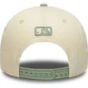 bezowa-i-zielona-czapka-z-daszkiem-snapback-z-zielonym-logo-9forty-m-crown-side-script-los-angeles-dodgers-mlb-new-era