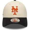 cappellino-curvo-beige-e-nero-snapback-9forty-m-crown-side-script-di-new-york-mets-mlb-di-new-era