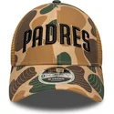 gorra-trucker-camuflaje-9forty-m-crown-wordmark-de-san-diego-padres-mlb-de-new-era