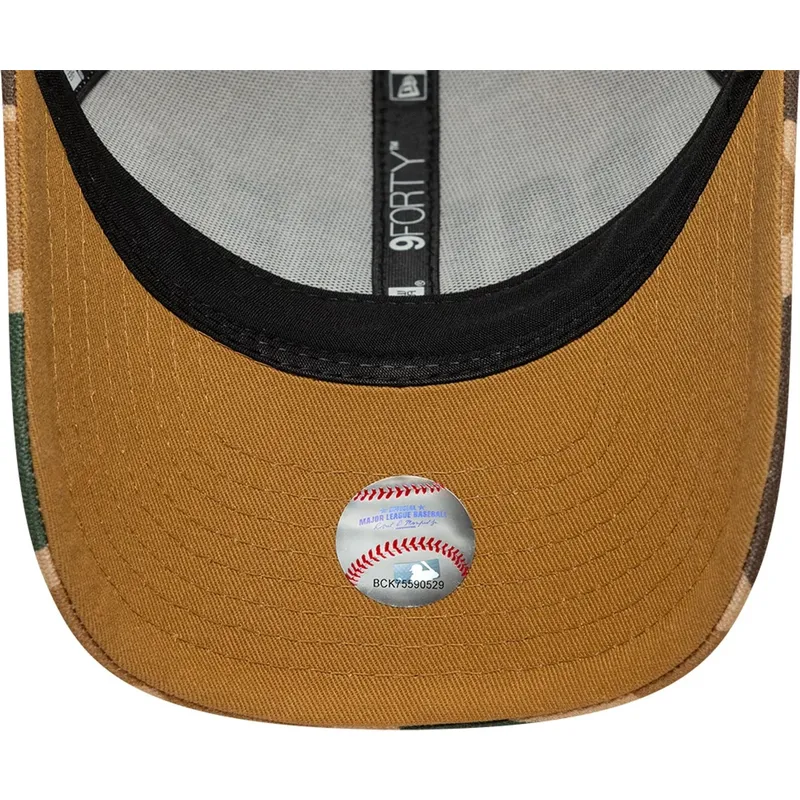 cappellino-trucker-camouflage-9forty-m-crown-wordmark-dei-san-diego-padres-mlb-di-new-era