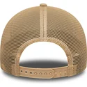 cappellino-trucker-beige-9forty-m-crown-a-frame-dei-los-angeles-lakers-nba-di-new-era
