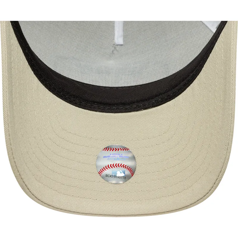 trucker-cap-beige-9forty-m-crown-a-frame-new-york-yankees-mlb-von-new-era
