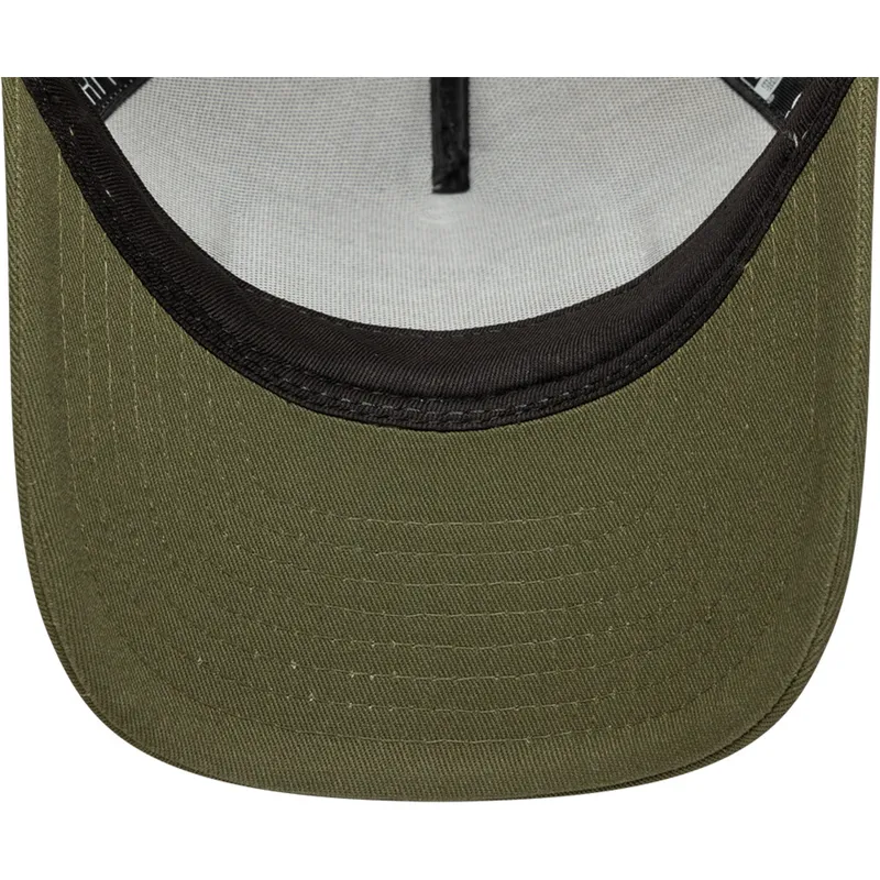 czapka-trucker-bezowo-zielona-9forty-m-crown-a-frame-new-era