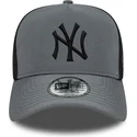 trucker-cap-grau-mit-schwarzem-logo-a-frame-sport-von-new-york-yankees-mlb-von-new-era