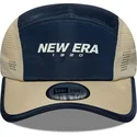 gorra-5-panel-curva-azul-marino-ajustable-runner-colour-block-de-new-era