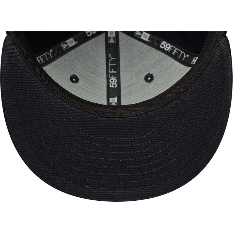 casquette-plate-bleue-marine-ajustee-59fifty-oval-patch-new-era