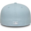 plaska-czapka-jasnoniebieska-dopasowana-59fifty-league-essential-new-york-yankees-mlb-new-era
