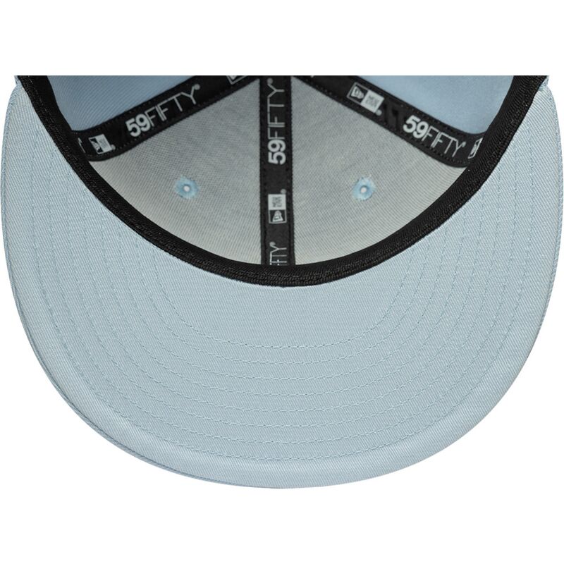 casquette-plate-bleue-claire-ajustee-59fifty-league-essential-new-york-yankees-mlb-new-era