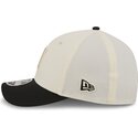beige-und-schwarze-gebogene-snapback-kappe-9forty-m-crown-training-pack-2026-der-las-vegas-raiders-nfl-von-new-era