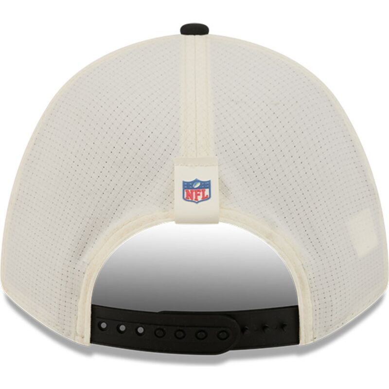 cappellino-curvo-beige-e-nero-snapback-9forty-m-crown-training-pack-2026-dei-las-vegas-raiders-nfl-di-new-era