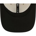 casquette-courbee-beige-et-noire-snapback-9forty-m-crown-training-pack-2026-las-vegas-raiders-nfl-new-era