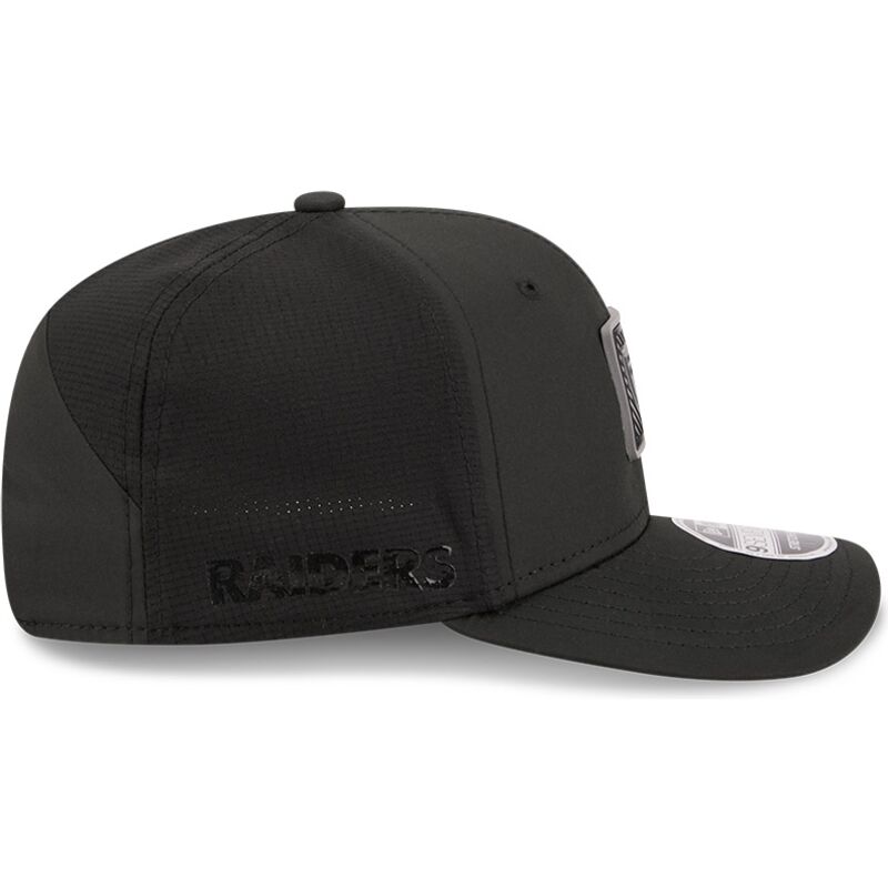 cappelli-curva-nero-snapback-9seventy-stretch-snap-training-pack-2026-dei-las-vegas-raiders-nfl-di-new-era