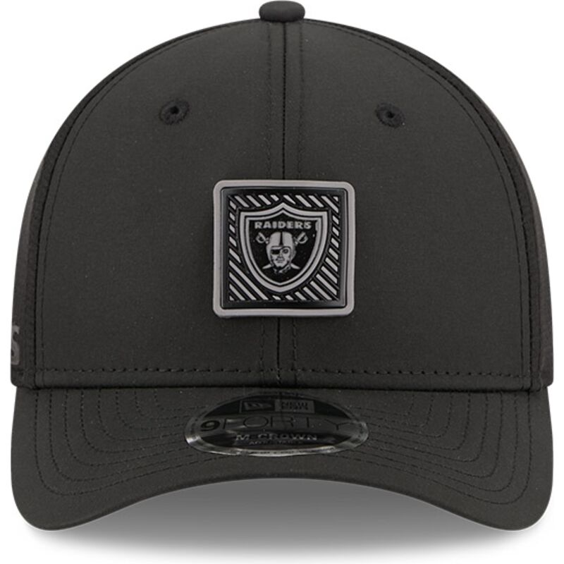 cappellino-curvo-nero-snapback-9forty-m-crown-training-pack-2026-dei-las-vegas-raiders-nfl-di-new-era