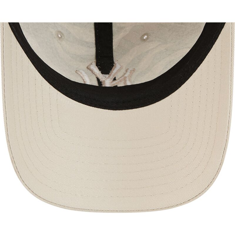 cappellino-curvo-beige-regolabile-9twenty-leafy-palm-dei-new-york-yankees-mlb-di-new-era