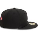 schwarze-enganliegende-59fifty-flatcap-heart-icon-der-atlanta-braves-mlb-von-new-era