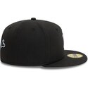 cappello-piatto-nero-aderente-59fifty-heart-icon-dei-new-york-yankees-mlb-di-new-era