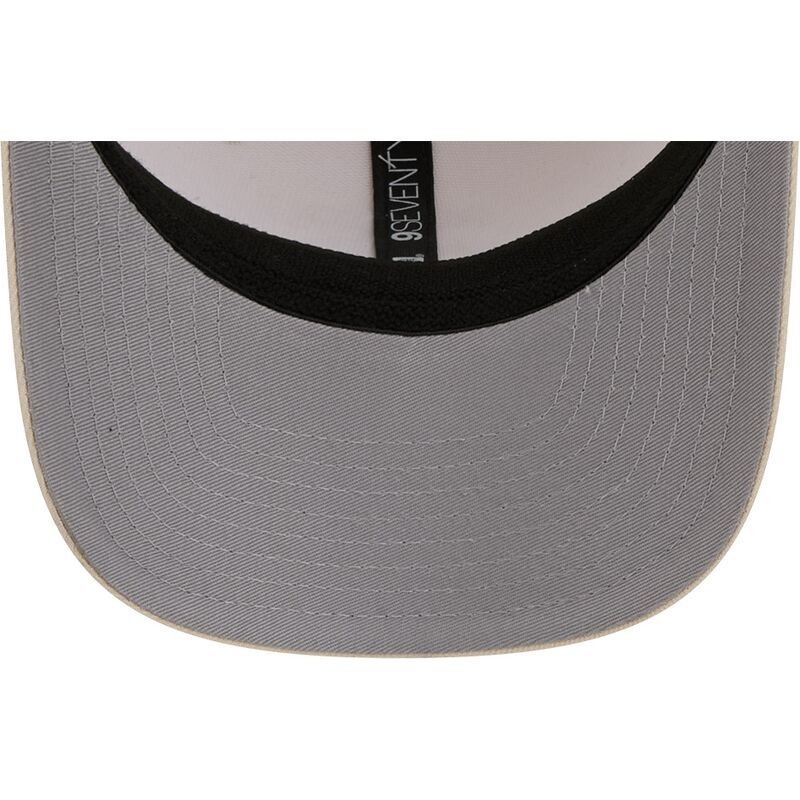 cappellino-trucker-beige-9seventy-stretch-snap-color-pack-dei-new-york-yankees-mlb-di-new-era