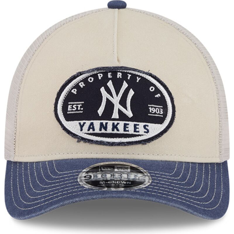 cappellino-trucker-beige-e-blu-marino-9forty-m-crown-a-frame-fray-dei-new-york-yankees-mlb-di-new-era cappellino-trucker-beige-e-blu-marino-9forty-m-crown-a-frame-fray-dei-new-york-yankees-mlb-di-new-era