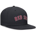 casquette-plate-bleue-marine-ajustee-dri-fit-true-structured-round-bill-boston-red-sox-mlb-nike