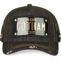 schwarze-trucker-cap-mit-gotham-city-batman-dc6-batp1-dc-comics-plakette-von-capslab