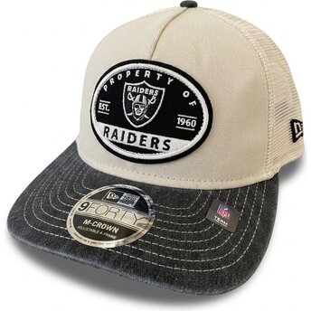 Cappello curvo beige snapback 9FORTY M-Crown A Frame Fray dei Las Vegas Raiders NFL di New Era