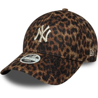 Cappello curvo leopardato cinghia regolabile 9FORTY Leopard Cosy dei New York Yankees MLB di New Era