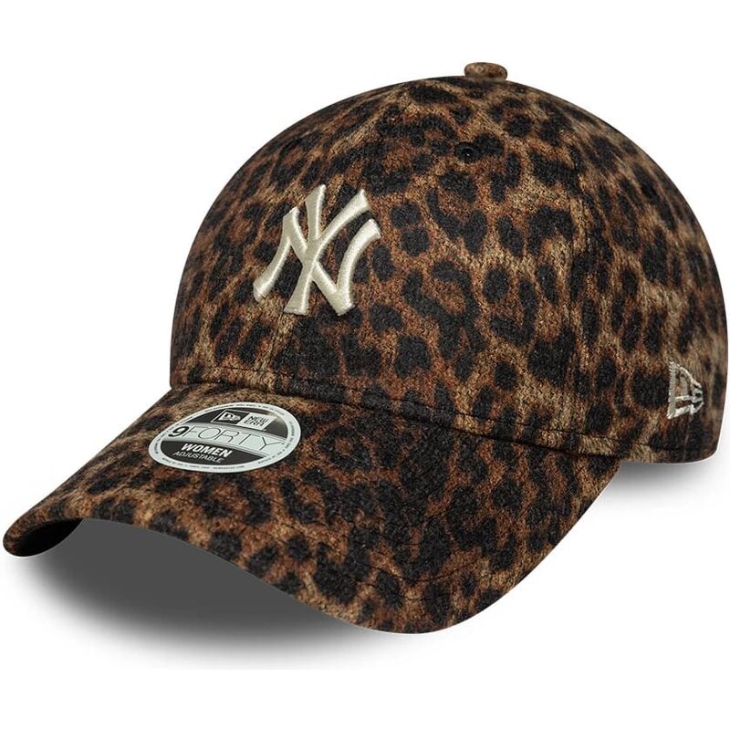 cappello-curvo-leopardato-cinghia-regolabile-9forty-leopard-cosy-dei-new-york-yankees-mlb-di-new-era cappello-curvo-leopardato-cinghia-regolabile-9forty-leopard-cosy-dei-new-york-yankees-mlb-di-new-era